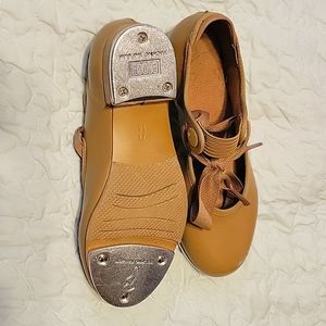 Tan tap shoes